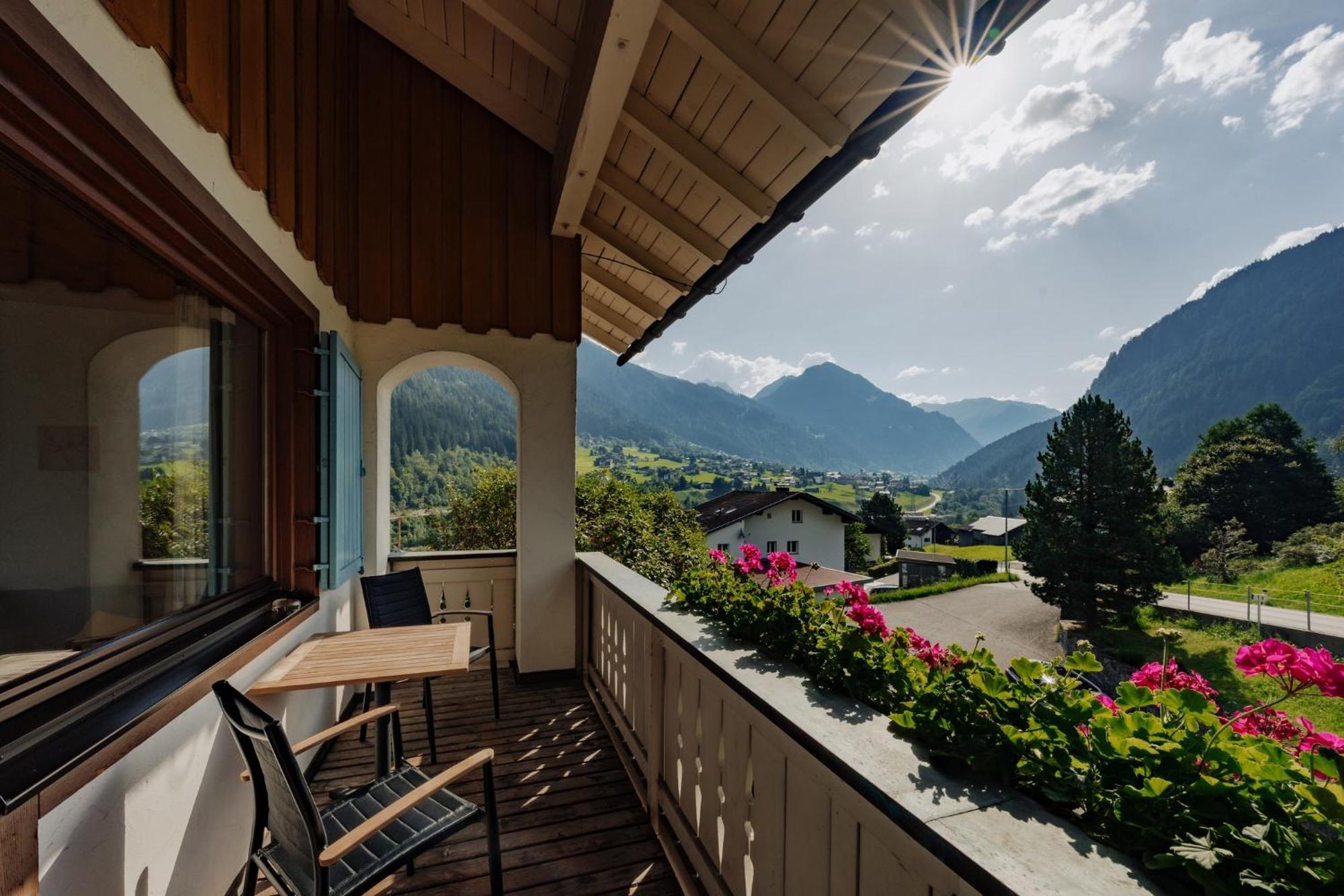 Haus Platina Apartment *